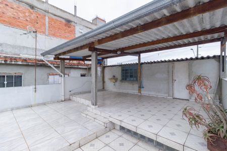 Casa para alugar com 70m², 2 quartos e 1 vaga Casa para alugar com 70m², 2 quartos e 1 vagaVaranda