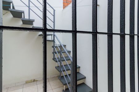 Vista Quarto 1 de casa para alugar com 2 quartos, 70m² em Vila Itaberaba, São Paulo