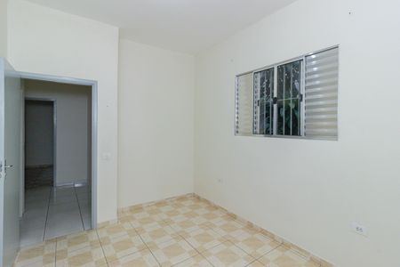 Quarto 2 de casa para alugar com 2 quartos, 70m² em Vila Itaberaba, São Paulo