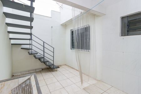 Casa para alugar com 70m², 2 quartos e 1 vaga Casa para alugar com 70m², 2 quartos e 1 vagaLavanderia
