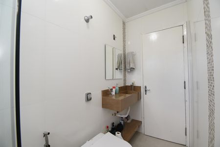 Casa para alugar com 166m², 3 quartos e 2 vagasBanheiro da Suíte
