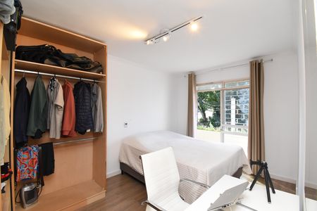 Casa para alugar com 166m², 3 quartos e 2 vagasSuíte