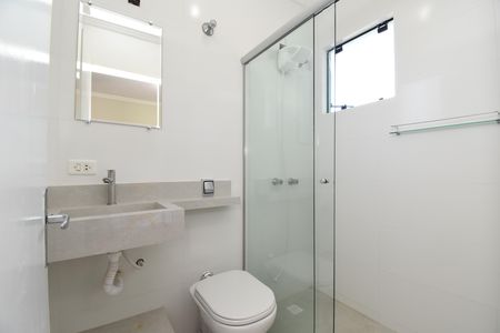 Casa para alugar com 166m², 3 quartos e 2 vagasSuíte 2