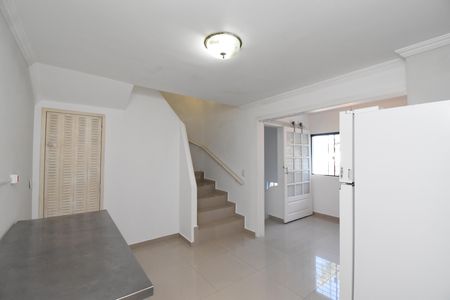 Casa para alugar com 166m², 3 quartos e 2 vagasCozinha