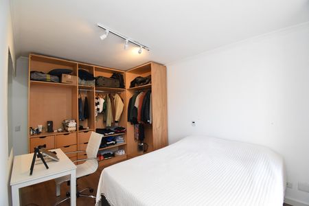 Casa para alugar com 166m², 3 quartos e 2 vagasSuíte