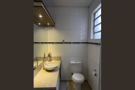 Apartamento para alugar com 56m², 2 quartos e sem vaga Apartamento para alugar com 56m², 2 quartos e sem vagaBanheiro