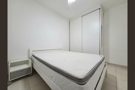 Apartamento à venda com 48m², 1 quarto e 1 vagaQuarto