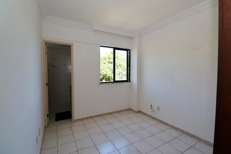 Sala de apartamento para alugar com 2 quartos, 98m² em C Azul, Salvador