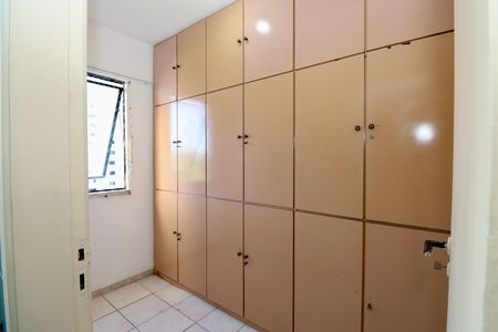 Apartamento para alugar com 98m², 2 quartos e 2 vagasDependência 