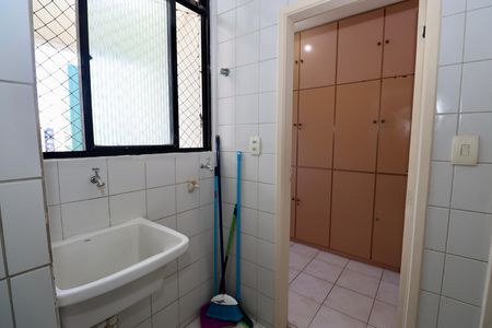 Apartamento para alugar com 98m², 2 quartos e 2 vagasAre de serviço 