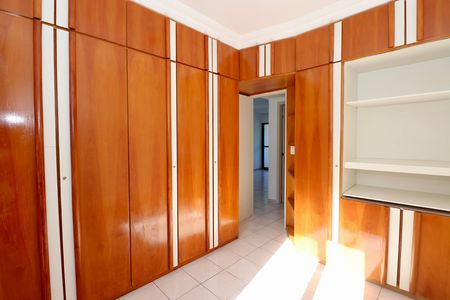 Apartamento para alugar com 98m², 2 quartos e 2 vagasQuarto 2
