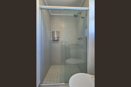 Apartamento à venda com 56m², 2 quartos e 1 vaga Apartamento à venda com 56m², 2 quartos e 1 vagaBanheiro da Suíte
