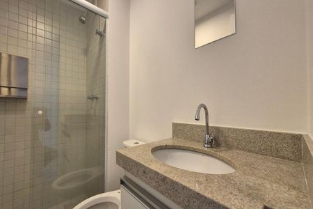 Apartamento à venda com 56m², 2 quartos e 1 vaga Apartamento à venda com 56m², 2 quartos e 1 vagaBanheiro