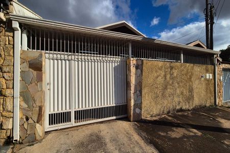 Casa para alugar com 238m², 4 quartos e 3 vagas Casa para alugar com 238m², 4 quartos e 3 vagasFachada do Prédio
