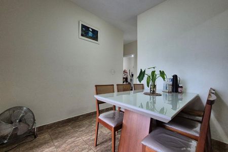 Casa para alugar com 238m², 4 quartos e 3 vagas Casa para alugar com 238m², 4 quartos e 3 vagasCopa