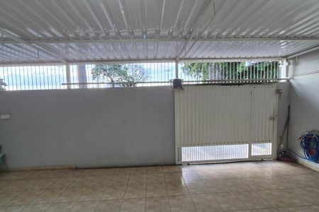 Casa para alugar com 238m², 4 quartos e 3 vagas Casa para alugar com 238m², 4 quartos e 3 vagasVista da Sala