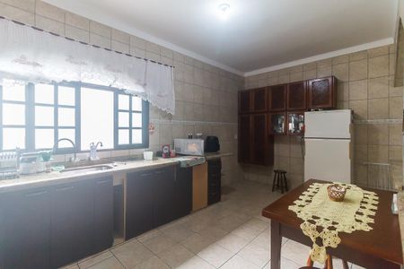 Casa para alugar com 152m², 3 quartos e 5 vagas Casa para alugar com 152m², 3 quartos e 5 vagasCozinha