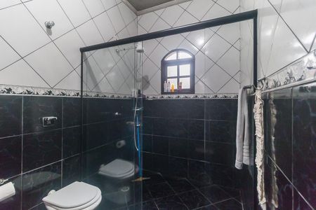 Casa para alugar com 152m², 3 quartos e 5 vagas Casa para alugar com 152m², 3 quartos e 5 vagasBanheiro da Suíte