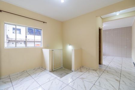Casa para alugar com 2 quartos, 70m² em Jardim Santa Monica, Barueri