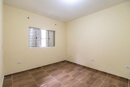 Casa para alugar com 70m², 2 quartos e sem vaga