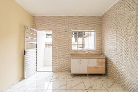 Casa para alugar com 70m², 2 quartos e sem vaga