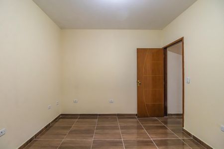 Casa para alugar com 70m², 2 quartos e sem vaga