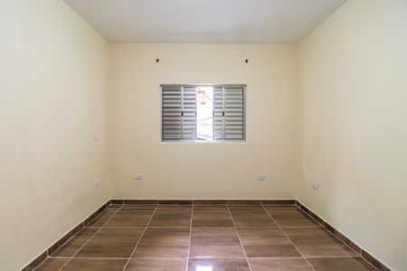 Casa para alugar com 70m², 2 quartos e sem vaga
