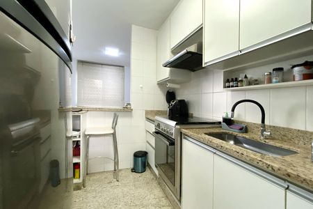 Apartamento à venda com 142m², 3 quartos e 2 vagasCozinha