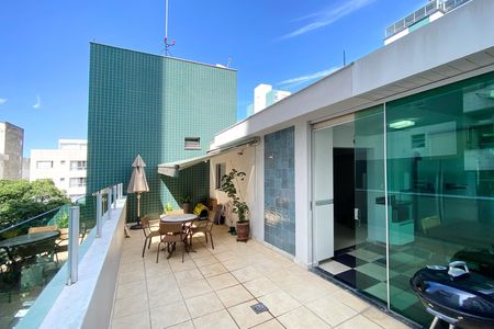 Apartamento à venda com 142m², 3 quartos e 2 vagasCobertura