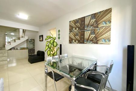 Apartamento à venda com 142m², 3 quartos e 2 vagasSala