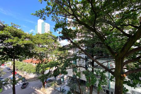 Apartamento à venda com 142m², 3 quartos e 2 vagasVista do Quarto 2