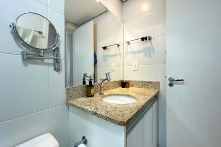 Apartamento à venda com 142m², 3 quartos e 2 vagasBanheiro da Suíte