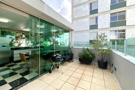 Apartamento à venda com 142m², 3 quartos e 2 vagasCobertura