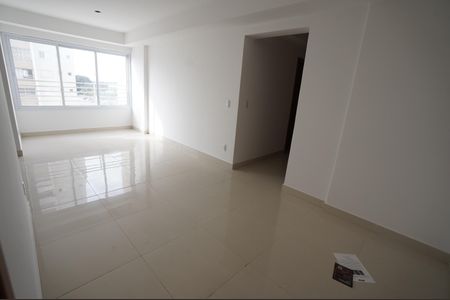 Apartamento à venda com 76m², 3 quartos e 2 vagas