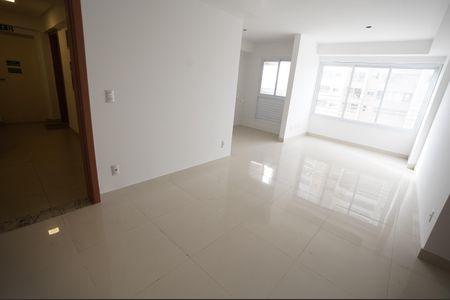 Apartamento à venda com 3 quartos, 76m² em Jardim Europa, Goiânia