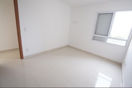 Apartamento à venda com 76m², 3 quartos e 2 vagas