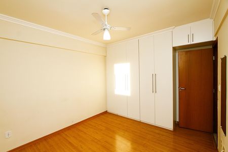 Apartamento à venda com 100m², 3 quartos e 3 vagasQuarto 1