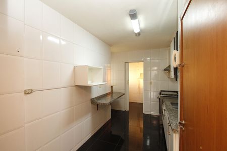 Apartamento à venda com 100m², 3 quartos e 3 vagasCozinha