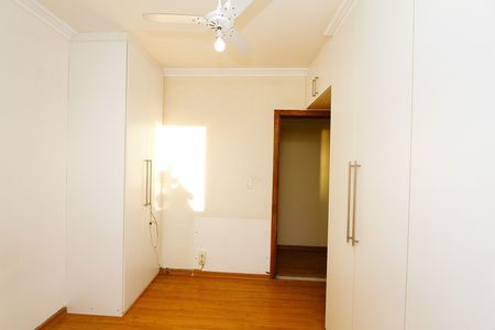 Apartamento à venda com 100m², 3 quartos e 3 vagasQuarto 2