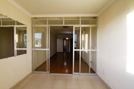 Apartamento à venda com 100m², 3 quartos e 3 vagasVaranda da Sala