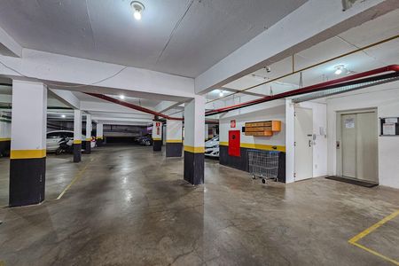 Apartamento à venda com 100m², 3 quartos e 3 vagas Apartamento à venda com 100m², 3 quartos e 3 vagasÁrea comum