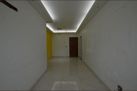 Apartamento à venda com 78m², 2 quartos e 1 vagaSala