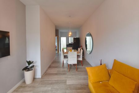 Sala de casa à venda com 2 quartos, 80m² em Parque Universitario de Viracopos, Campinas