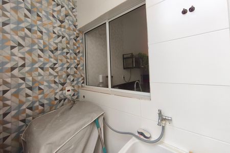 Casa à venda com 80m², 2 quartos e 1 vaga Casa à venda com 80m², 2 quartos e 1 vagaÁrea de Serviço