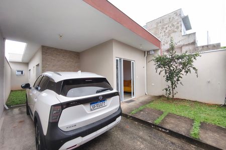 Casa à venda com 80m², 2 quartos e 1 vaga Casa à venda com 80m², 2 quartos e 1 vagaQuintal - Garagem