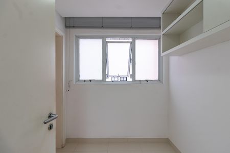 Apartamento para alugar com 362m², 3 quartos e 5 vagas Apartamento para alugar com 362m², 3 quartos e 5 vagasQuarto de Serviço