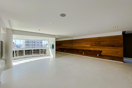 Sala de apartamento para alugar com 3 quartos, 362m² em Perdizes, São Paulo