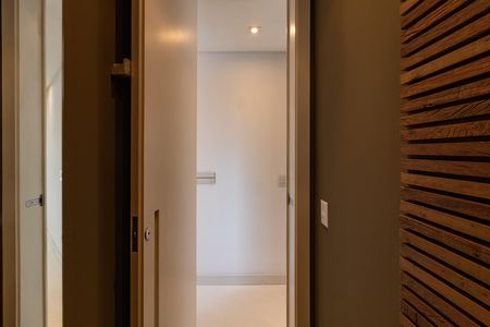 Apartamento para alugar com 362m², 3 quartos e 5 vagas Apartamento para alugar com 362m², 3 quartos e 5 vagasLavabo