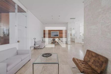 Apartamento à venda com 140m², 3 quartos e 2 vagas Apartamento à venda com 140m², 3 quartos e 2 vagasÁrea comum - Salão de festas