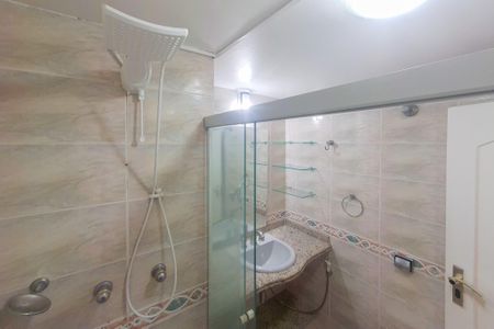 Apartamento à venda com 140m², 3 quartos e 2 vagas Apartamento à venda com 140m², 3 quartos e 2 vagasBanheiro